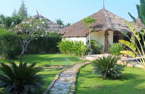Hin Lek Fai House | Spacious 3 bedroom pool villa