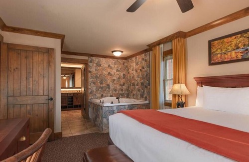 Gatlinburg Resort | Spacious 3-bedroom resort with fitness room, WiFi in charming Gatlinburg
