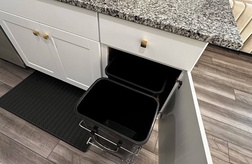 Glenn Heights House | Spacious 4 bedroom house with fitness room and WiFi in charming Glenn Heights.