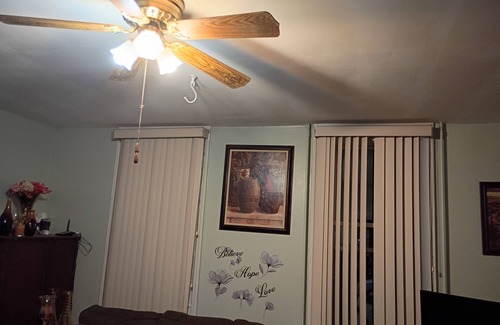 Catskill Apartment | Spacious 4-bedroom apartment in cool Catskill with AC