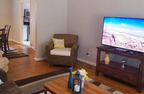 Deer Park House | Spacious 4-bedroom house in delightful Blue Ash/Kenwood