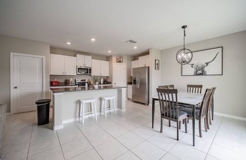 Fussels Corner House | Spacious 4-bedroom house with WiFi, in awesome Lakeland