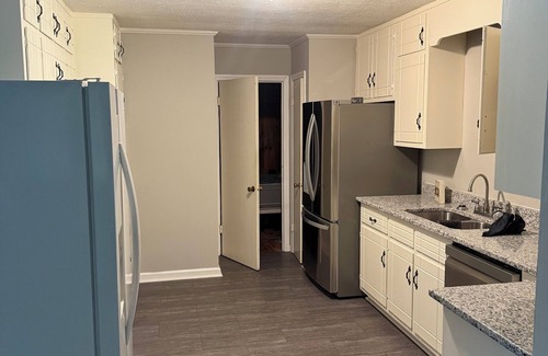 Mount Berry House | Spacious 4-bedroom house in fantastic Rome with WiFi, AC, washer dryer,