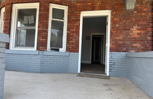 South Bend House | Spacious 4 Bedrooms House