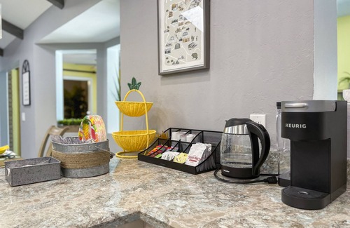 Mesa House | Spacious 4BdRm/2Bath with Pool - No Cleaning Fee!