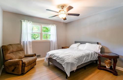 College Park Apartment | Spacious 4BR House, Near Airport & Shops!