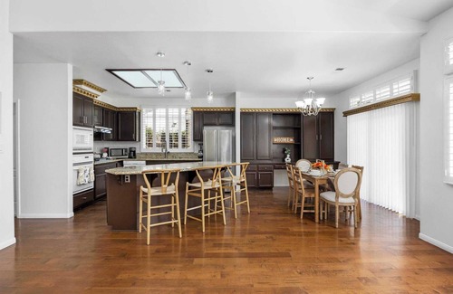 Greenacres House | Spacious 4BR Retreat｜Relaxing Patio, Backyard & Home Office｜Pet-Friendly #41844