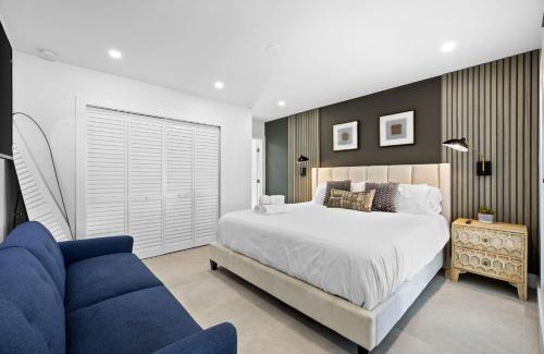 Cutler Bay House | Spacious 4BR Waterfront Home with Private Pool, Tiki Hut & Free Parking near Miami & Key Largo