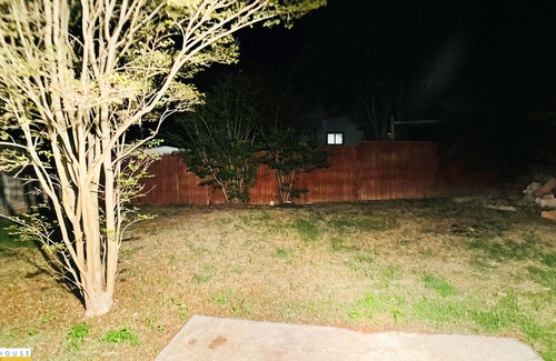 Round Rock House | Spacious 4BR with 6 Beds Sleeps 12. near I45 Round Rock