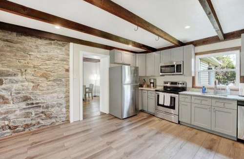 Kennett Square House | Spacious 5-Bed Retreat in Charming Kennett Square