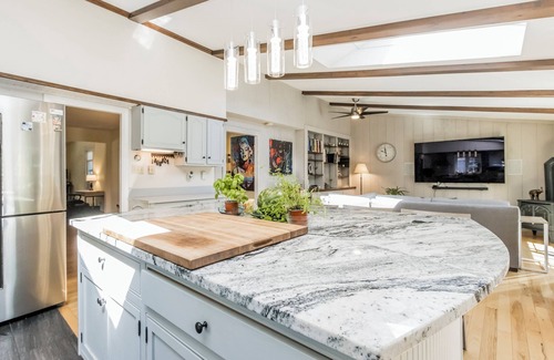 Biddeford House | Spacious 5-bedroom home with beautiful outdoor spaces