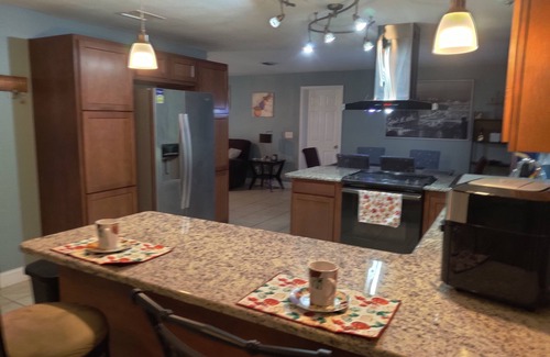 Longwood House | Spacious 5-bedroom house with WiFi, AC in charming Longwood