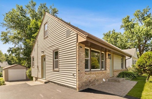 Edina House | Spacious 5-bedroom house in terrific Hopkins with open living and dining space.