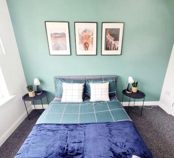 East End House | Spacious 5bed house, FREE parking, NO PARTY !