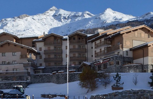 Val Cenis Apartment | Spacious 6-Person Apartment at the Foot of the Slopes in Val-Cenis