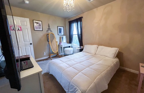 Timberwood Park House | Spacious and Great Sunset View at Stone Oak area