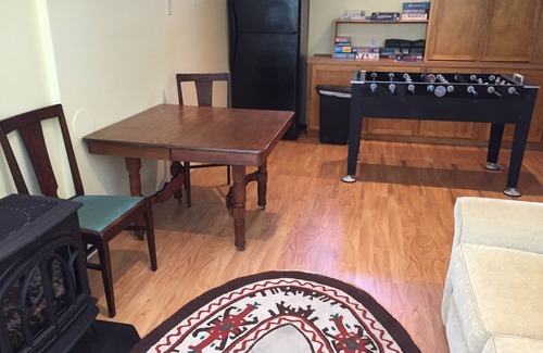 Woods Hole House | Spacious and Modern Woods Hole Retreat