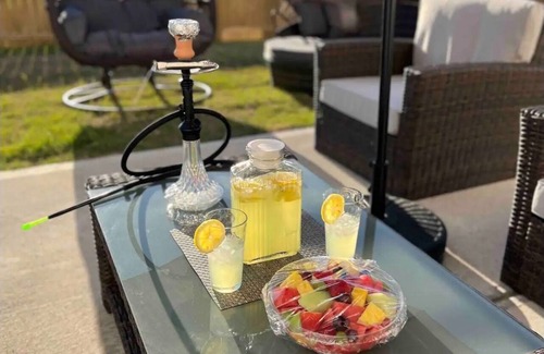 Cliftondale House | Spacious and Stylish Stay in the Suburbs of Atlanta