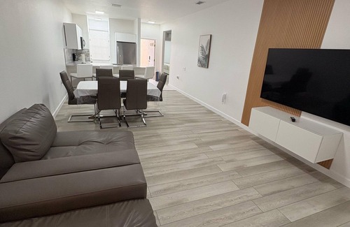 Haines City Apartment | Spacious apartment 3/2 with Pool, jacuzzi, gym bbq área, in lovely Kissimmee FL.