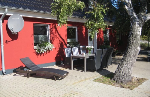 Markgrafenheide Apartment | Spacious apartment right on the beach/Baltic Sea, secluded location, in the dunes