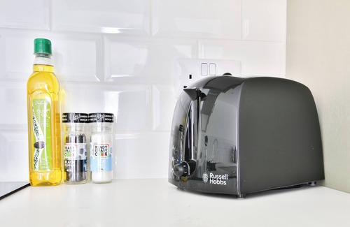 Cathays Apartment | Spacious Apartments with Private Parking