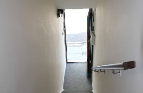 Youghal Apartment | Spacious Apt in the Centre of Town