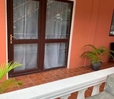 Buccament Apartment | Spacious Beach house