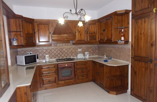 Marsaskala Apartment | Spacious Beach-Side Apartment
