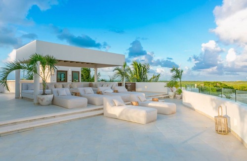 Tulsayab Villa | Spacious beachfront villa with 8 bedrooms- Tankah 56