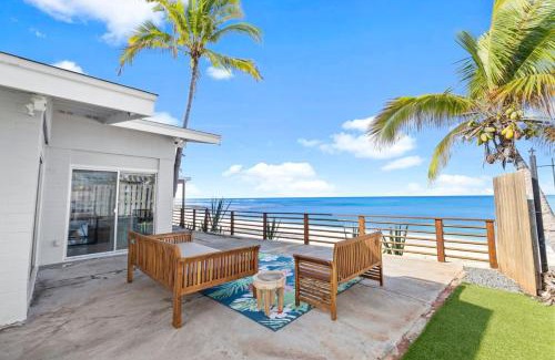Maili House | Spacious Beachfront in Oahu