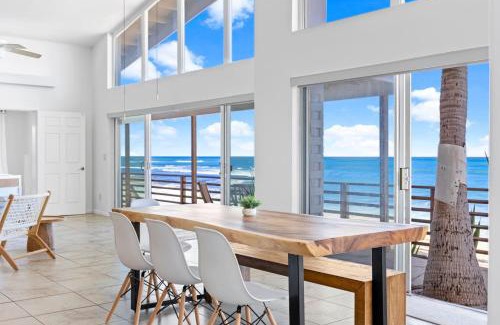 Maili House | Spacious Beachfront in Oahu
