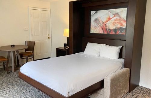 Table Rock Resort | Spacious Branson lodging with Beautiful scenery