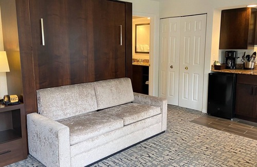 Table Rock Resort | Spacious Branson lodging with Beautiful scenery