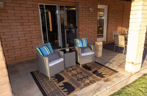 Dobson Ranch House | Spacious Centrally-Located Family Home with Plenty of Games