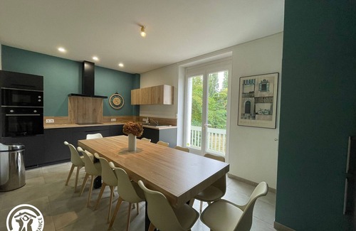 Cheffois Cottage | Spacious cottage near natural sites with terrace and garden