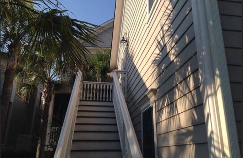 Charleston House | Spacious Daniel Island condo