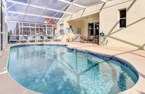 Westbury House | Spacious Davenport House Rental w/ Lanai & Pool!