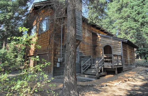 Carnelian Bay House | Spacious & Economical Home w/Garage Across from Lake "Cedar Flat Lookout"