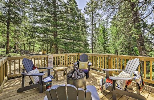 Valley of the Sun House | Spacious Fairplay Retreat with Hot Tub and Fire Pit!