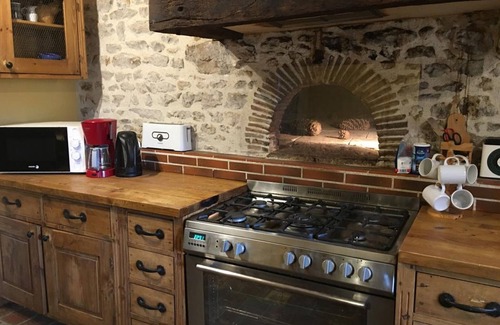 Prenouvellon Cottage | Spacious Family Cottage with Garden, Near Châteaudun & Talcy Castles