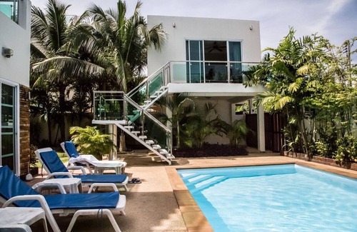 Ban Saiyuan Villa | Spacious Family 4 Bedroom Villa with Private Pool, Garden and Sea Views
