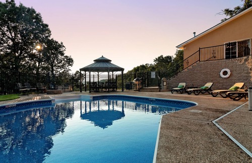 Lowell House | 💦 ☀️Spacious Family Friendly Home with Large Private Pool 🏊 💦 🤿