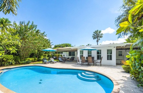Biscayne Park House | ★Spacious Family House Close to Biscayne Park W/Pool★