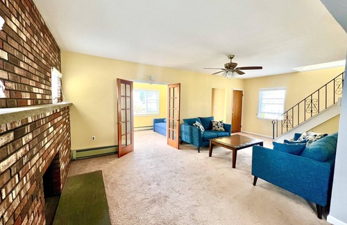 Verona House | Spacious family home with central air! 5 min walk to verona park
