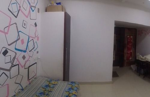 Attapur House | Spacious flat for 4