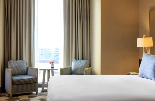 Downtown Chicago Hotel | Spacious Good-Value Accommodation! Pet-Friendly Property, Near Willis Tower!