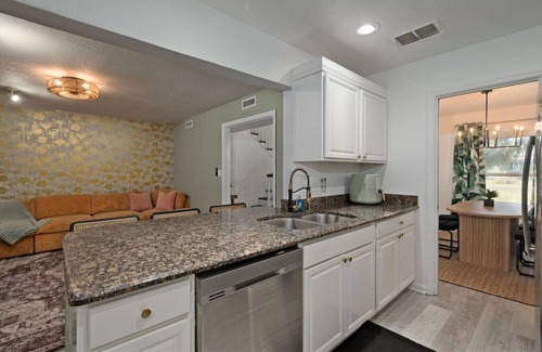 Auburndale House | Spacious Home w/Game Room | Near Parks & Dining