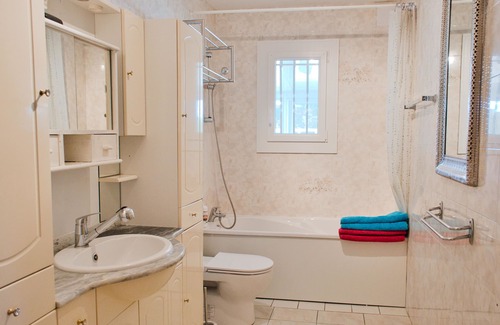 Cabestany House | Spacious house with garden and private pool