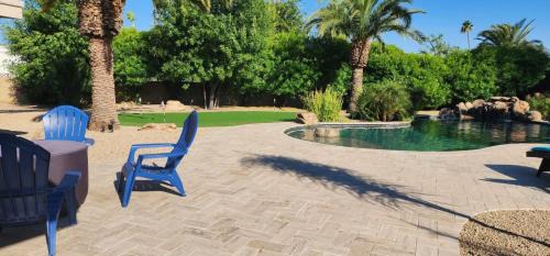 Paradise Valley Village House | Spacious Kierland oasis with pool heater, spa, BBQ