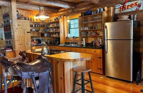 Columbia Falls Cabin | Spacious Lakefront Log Cabin "Gem" by Glacier Park